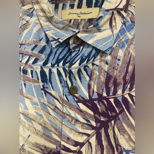 Men’s Tommy Bahama Button Down Shirt